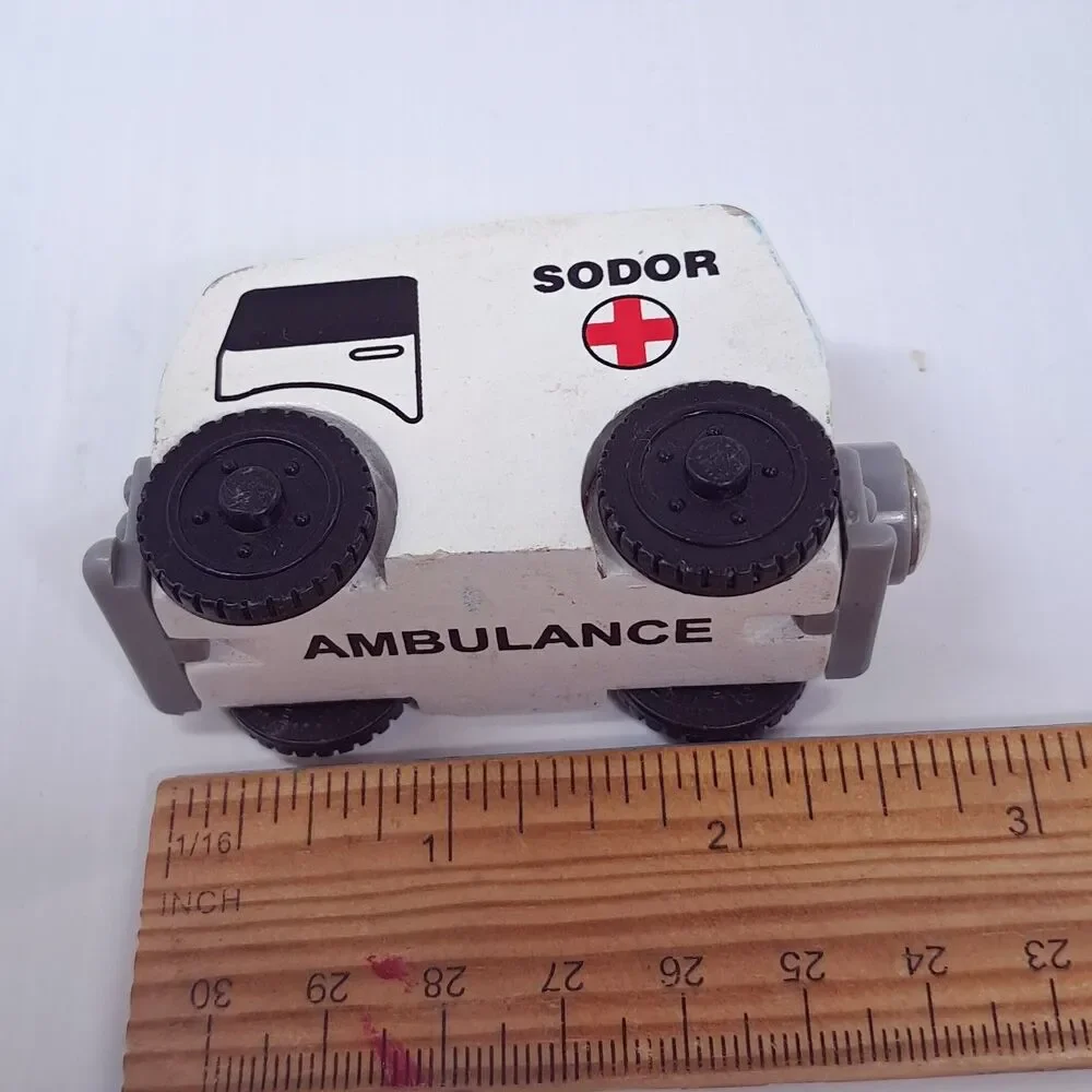 Thomas & Friends Wooden Railway Sodor ambulance vehicle Train Tank Engine wood